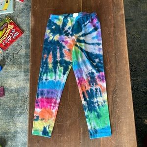 4T/5T Rainbow tie-dye leggings!